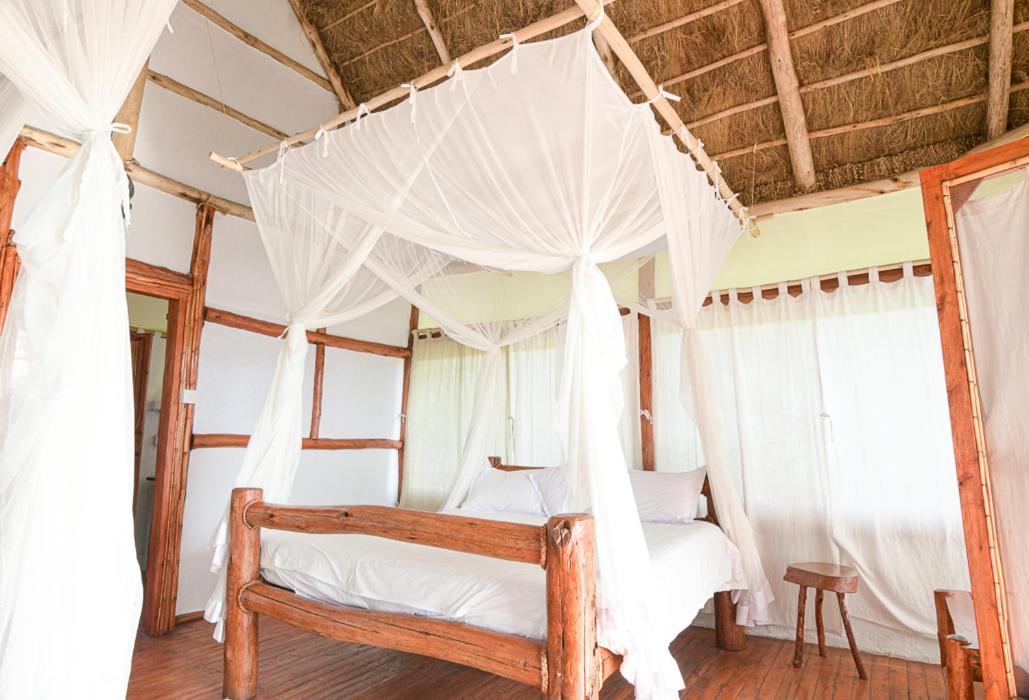 Kazinga Wilderness Safari Camp Hotel Kasese Ngoại thất bức ảnh
